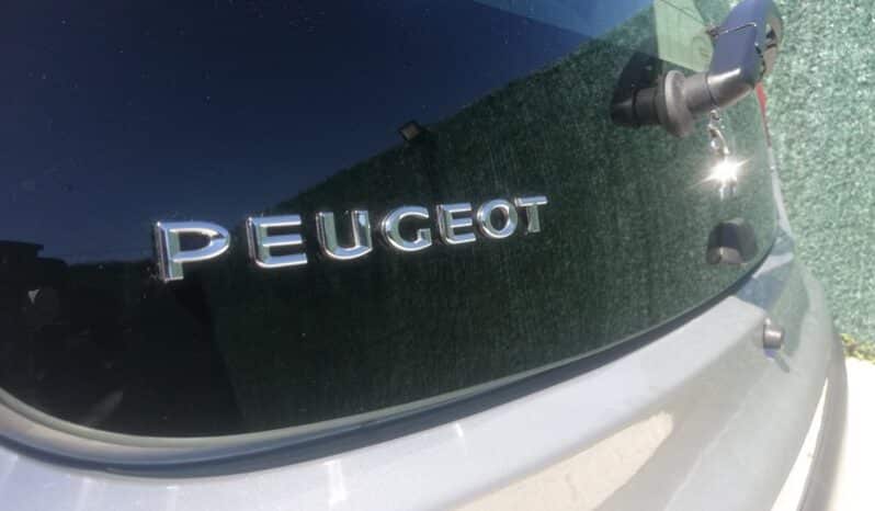 Peugeot 107 1.0 Trendy completo