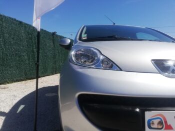 YourFaceCar