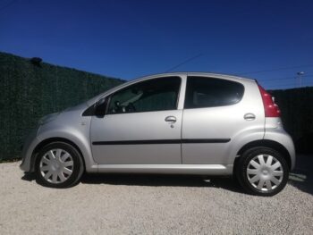 YourFaceCar
