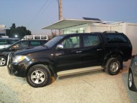 Toyota Hilux 2.5 4×4 Traker