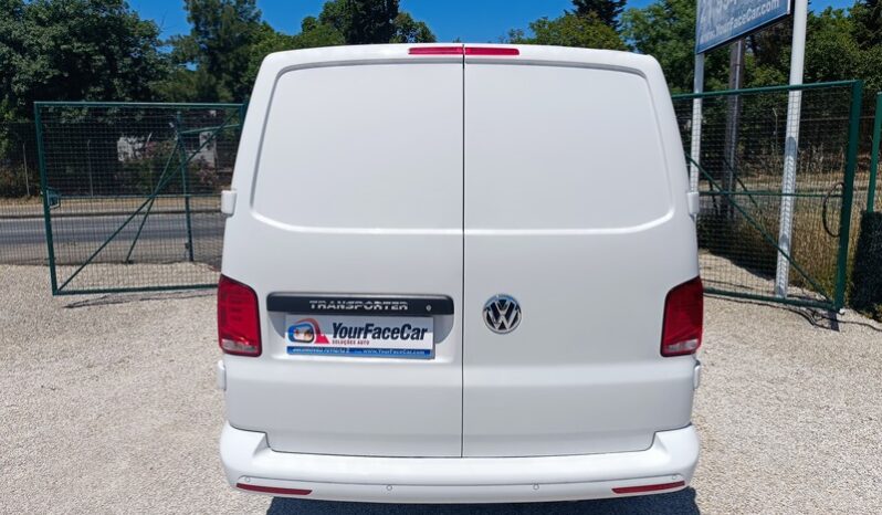 VW Transporter 2.0TDI Business cheio