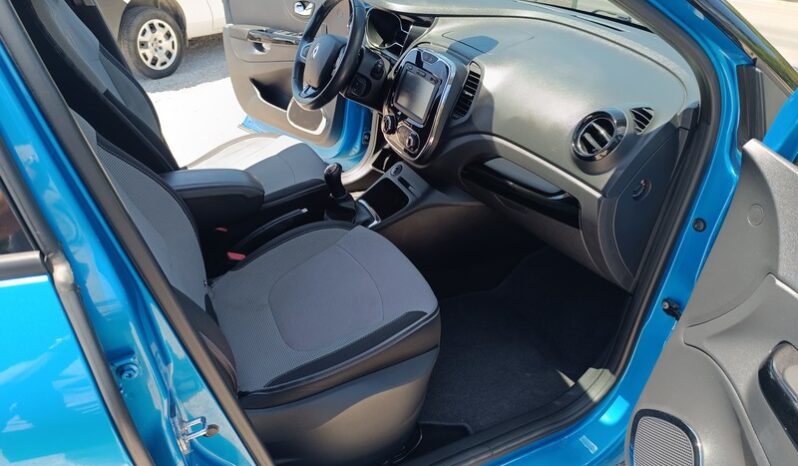 Renault Captur 0.9TCe Exclusive cheio