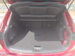 NISSAN Qashqai 1.3DGI-T Tekna cheio